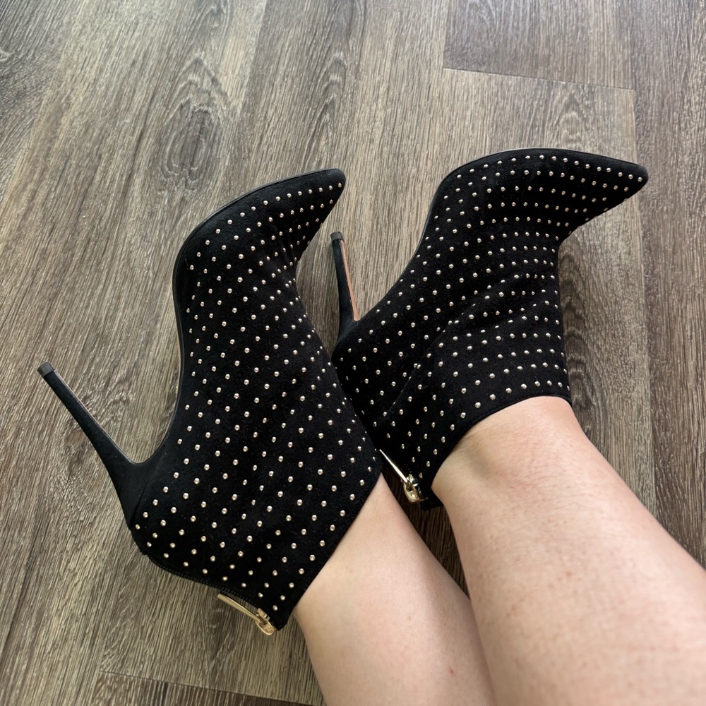 Elegant Black Studded Ankle Boots